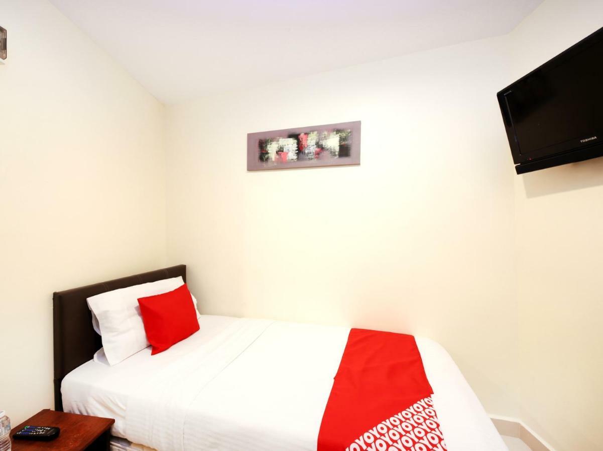 โอโย 786 เดอะ ซิตี้ไลต์ โฮเต็ล Hotel กวนตัน ภายนอก รูปภาพ