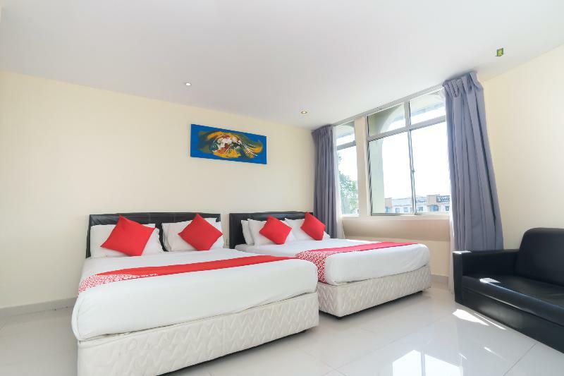 โอโย 786 เดอะ ซิตี้ไลต์ โฮเต็ล Hotel กวนตัน ภายนอก รูปภาพ